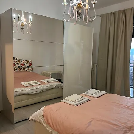 Olimpico Apartment *